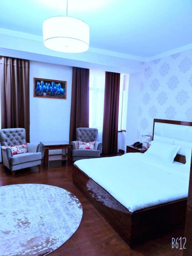 Hotel Ayni Doesjanbe Buitenkant foto
